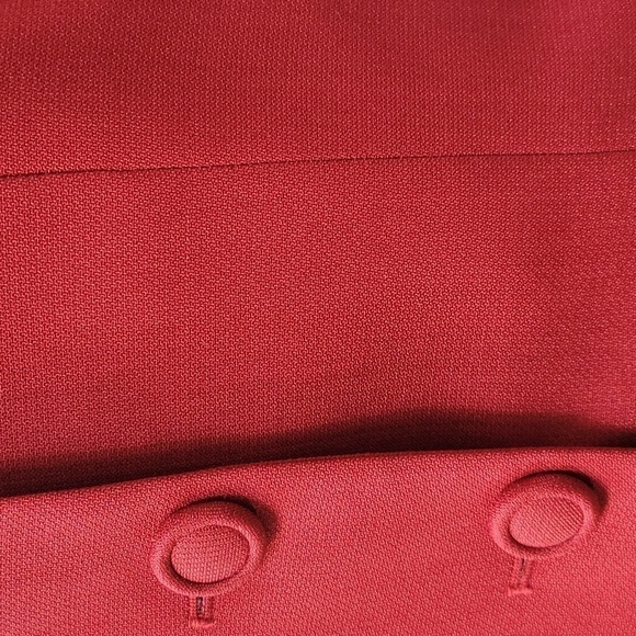 LE Suit Petite Crimson Crepe  2 Piece Skirt  And Blazer Suit - Picture 11 of 17